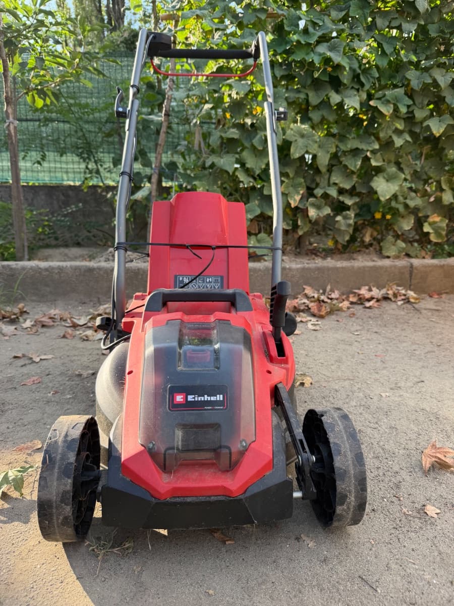 Noleggio Tosaerba a Batteria Einhell Power X-Change — foto 1